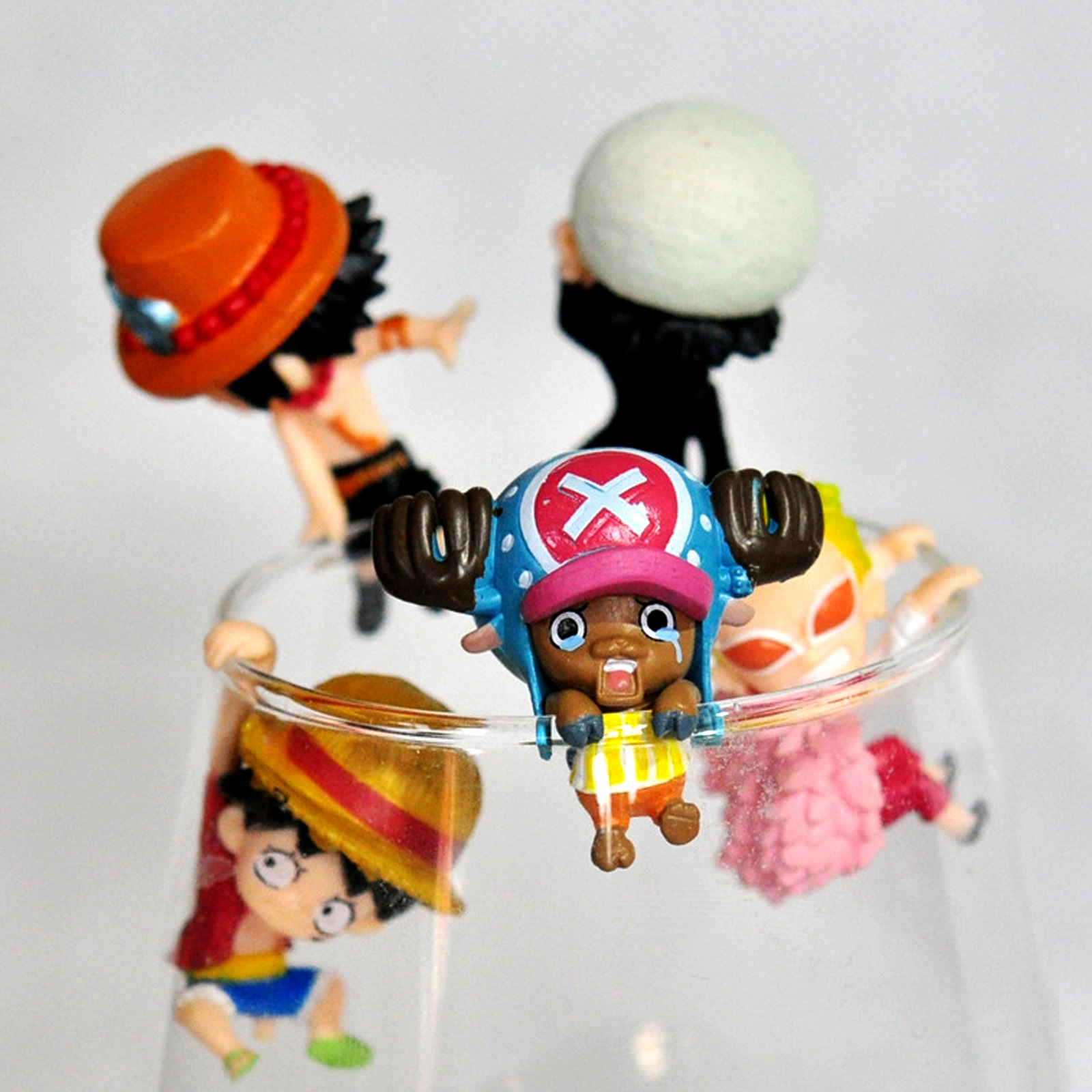 Оригинальная фигурка из гашапо – обзор и цена Capsule Toy Gashapon